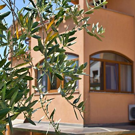 Apartments Kanegra Umag Exterior photo